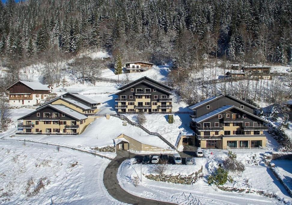 Appartement Dans Chalet Avec Piscine Couverte Saint-Gervais-les-Bains Exterior foto